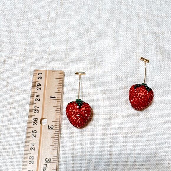 Strawberry earrings N529 - Picture 4 of 4